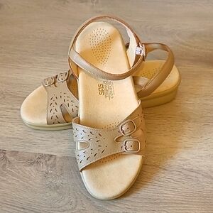 SAS Duo Quarter Strap Sandals USA  Size 8M